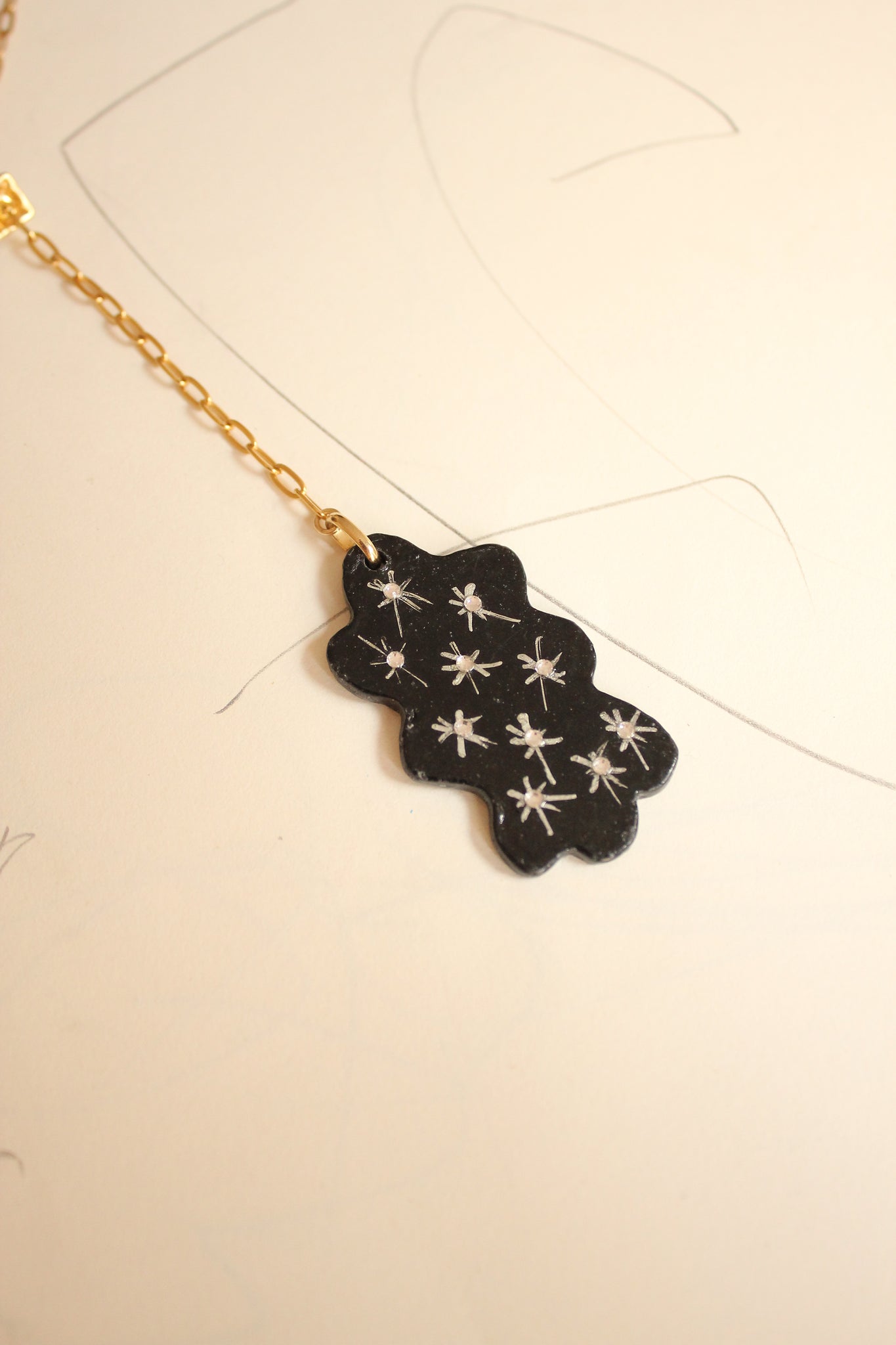 LATE NIGHT Necklace