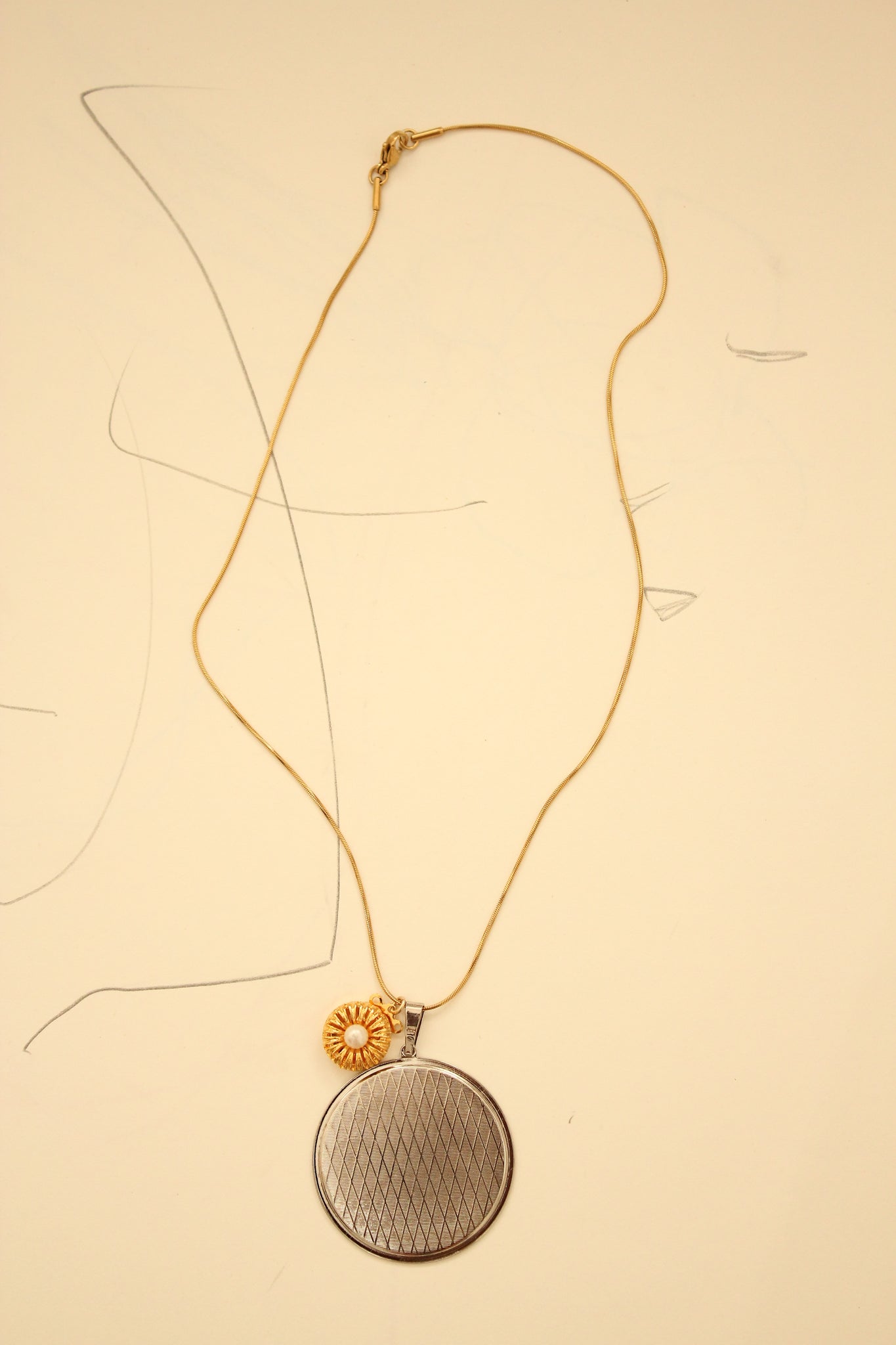 BACK Necklace
